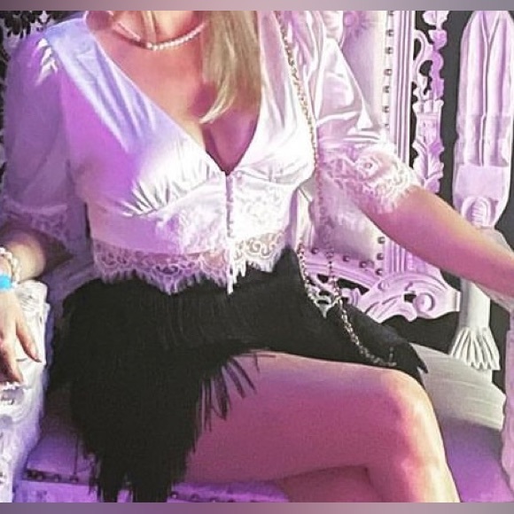 Silky Laced Cropped Blouse 🤍 - Picture 1 of 4